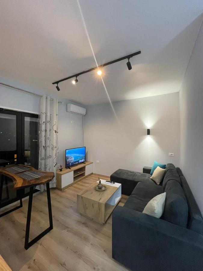 Center Tirana Goldi Apartment Kültér fotó